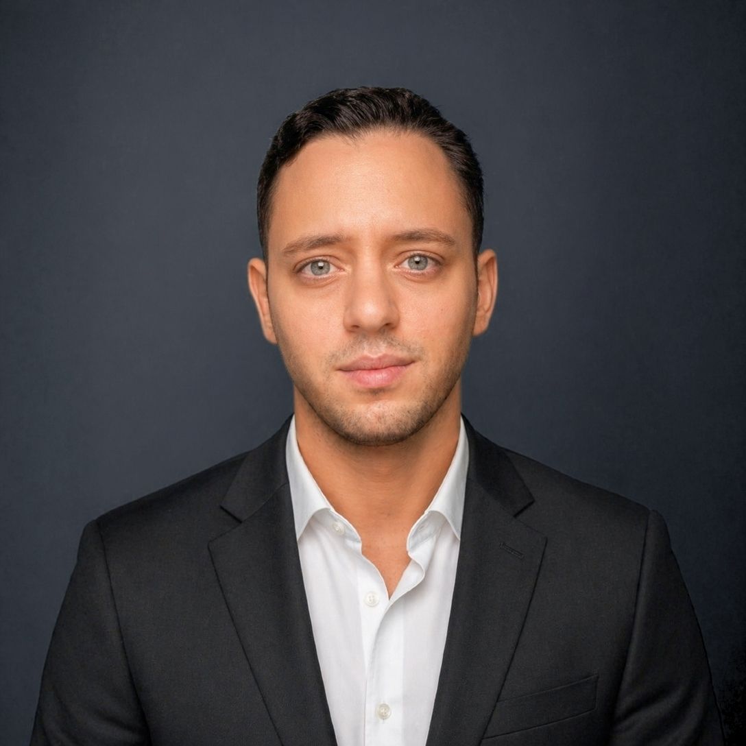 Daniel Suky, Daniel Suky, CEO & Founder 1